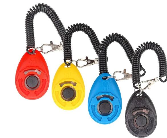 Dog Clickers, [2 PCS] Diyife Dog Training Clickers with Wrist Strap Lightweight, Pet Behavioral Training Tools for Puppy, Cats, Birds, Hamsters, for Pet Lovers (Green&Pink)